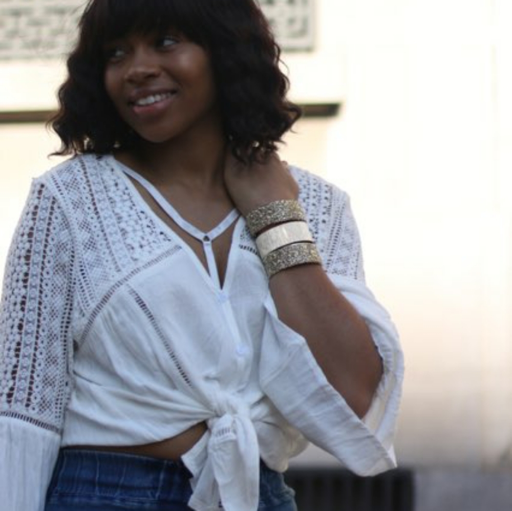 Blouse - Picture 2 of 3